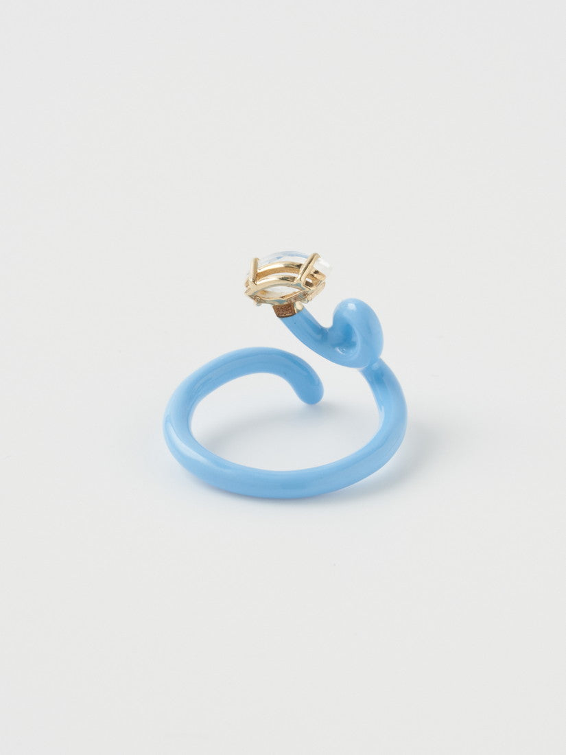 リング BABY VINE TENDRIL RING IN BABY BLUE