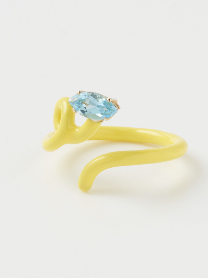 リング BABY VINE TENDRIL RING IN YELLOW