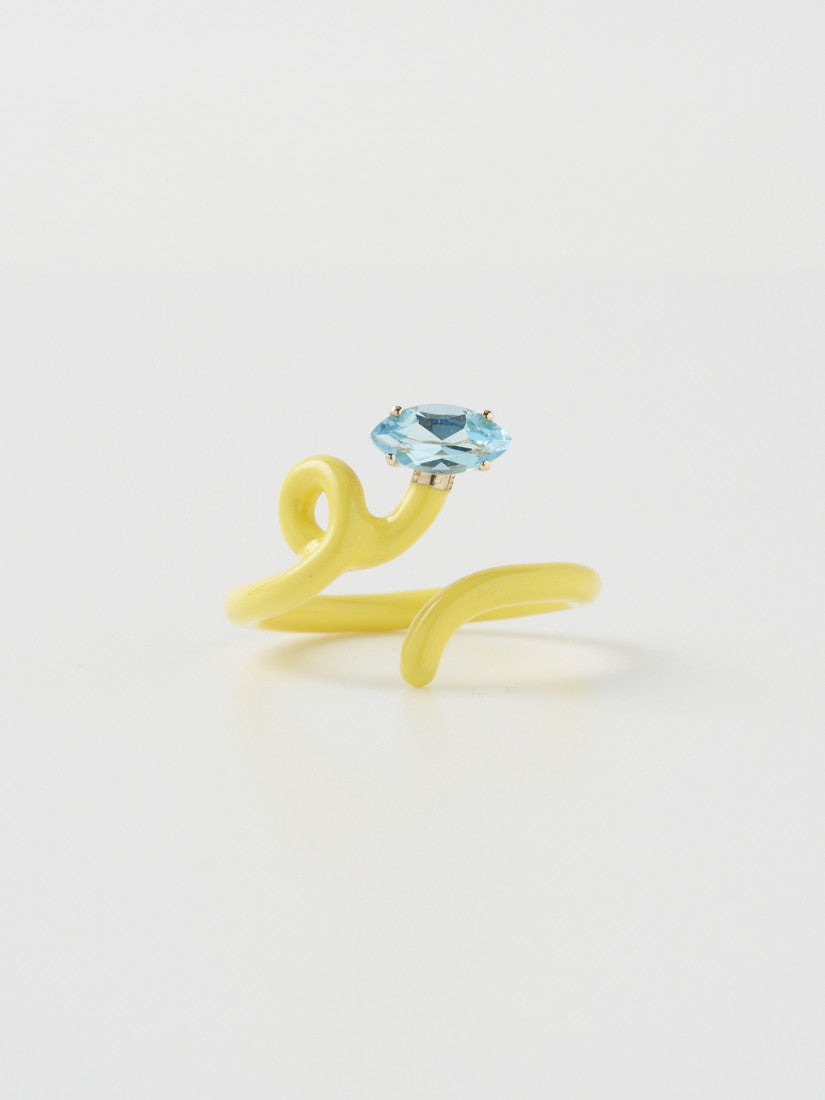 リング BABY VINE TENDRIL RING IN YELLOW