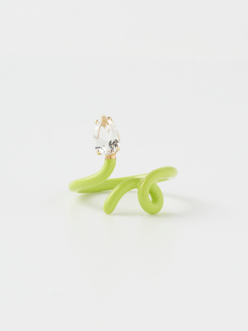 リング BABY VINE TENDRIL RING IN LIME GREEN