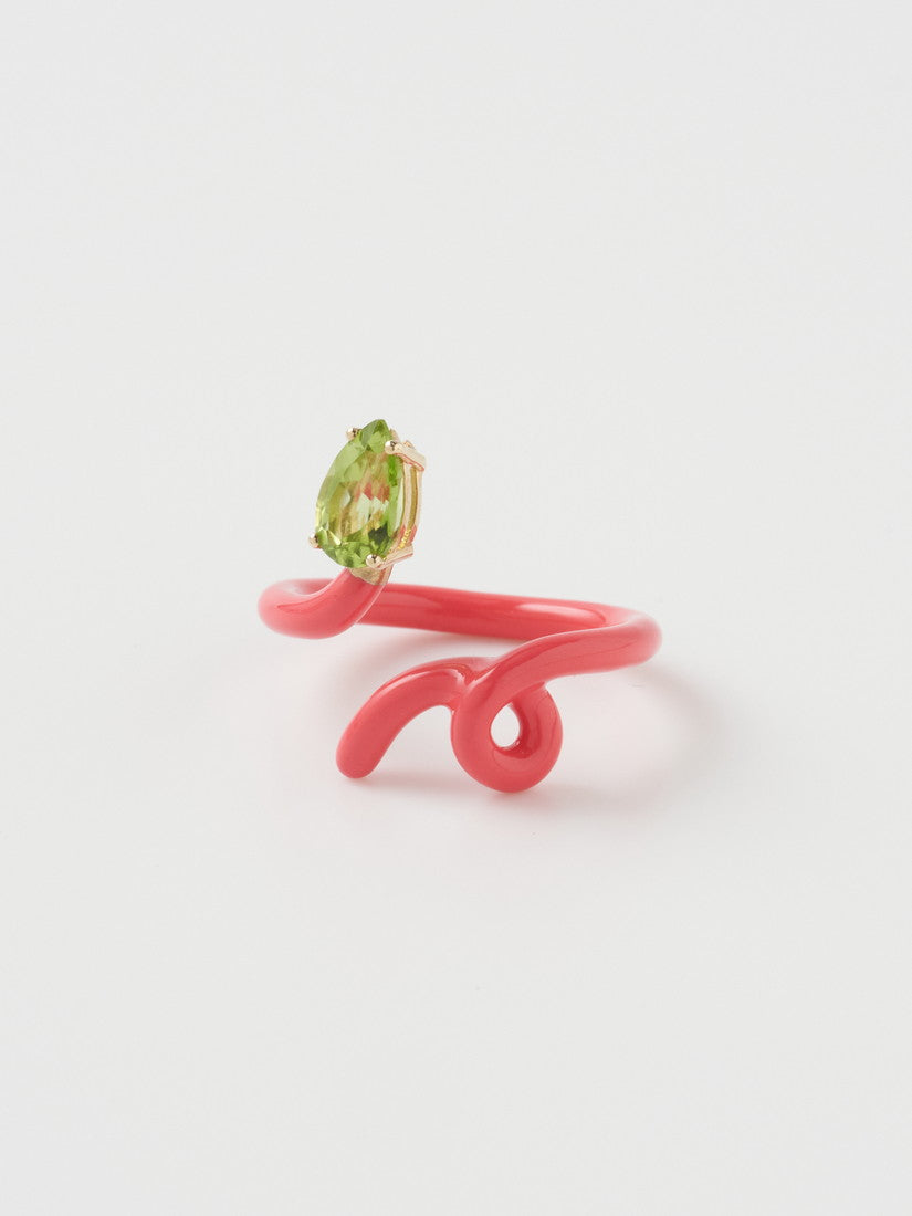 リング BABY VINE TENDRIL RING IN HOT PINK