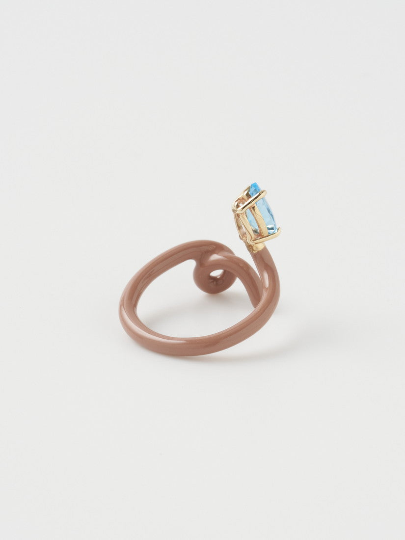 リング BABY VINE TENDRIL RING IN WARM TAUPE