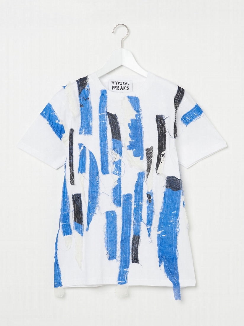 《TYPICAL FREAKS》Shredded Paint Strips T-シャツ