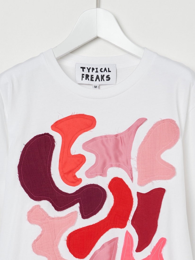 《TYPICAL FREAKS》Red Palette Long Sleeve トップス