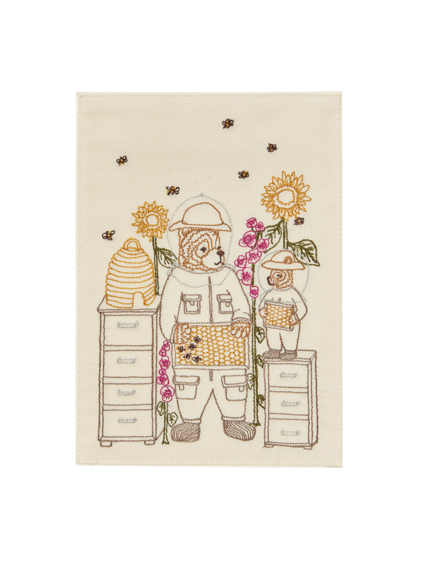 【再入荷】刺繍カード Beekeeper Bears