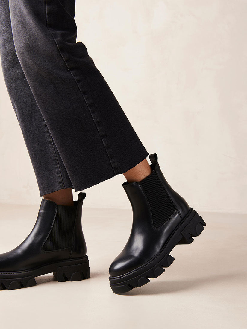 Berenice Black Leather Ankle Boots