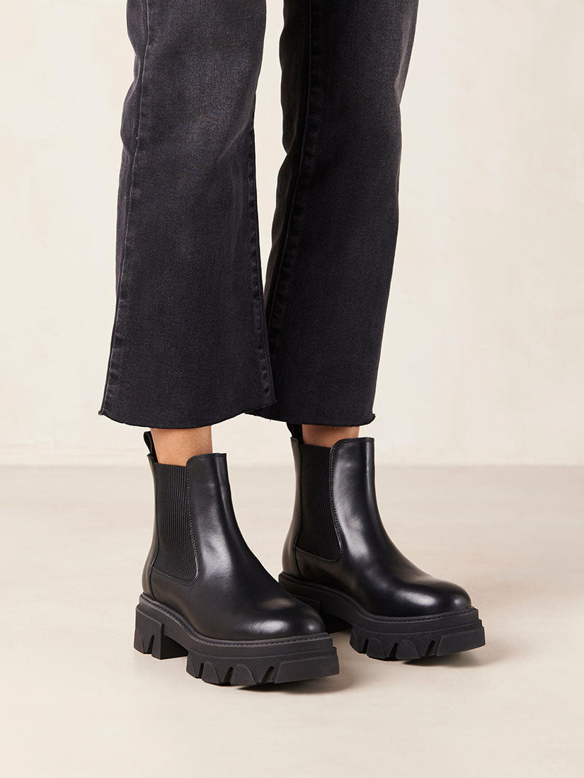 Berenice Black Leather Ankle Boots