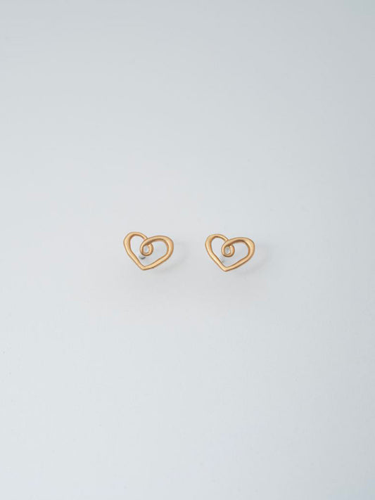 《drama Original Collection》ピアス HEART EARRINGS