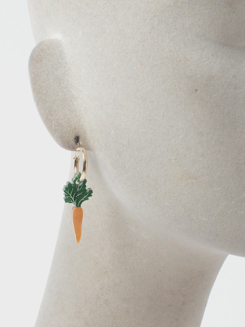 《wolf&moon》ピアス Carrot