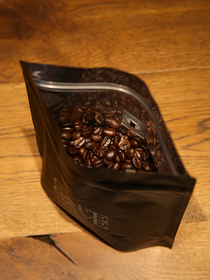 《CAFE CAVE》ROASTED BEANS / Deep Dark Roast 200g