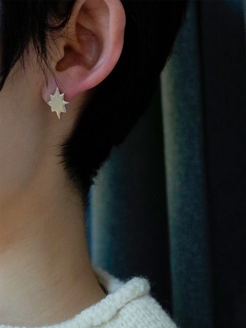 《RIN KAMEKURA》ピアス 星を灯す pierced earrings