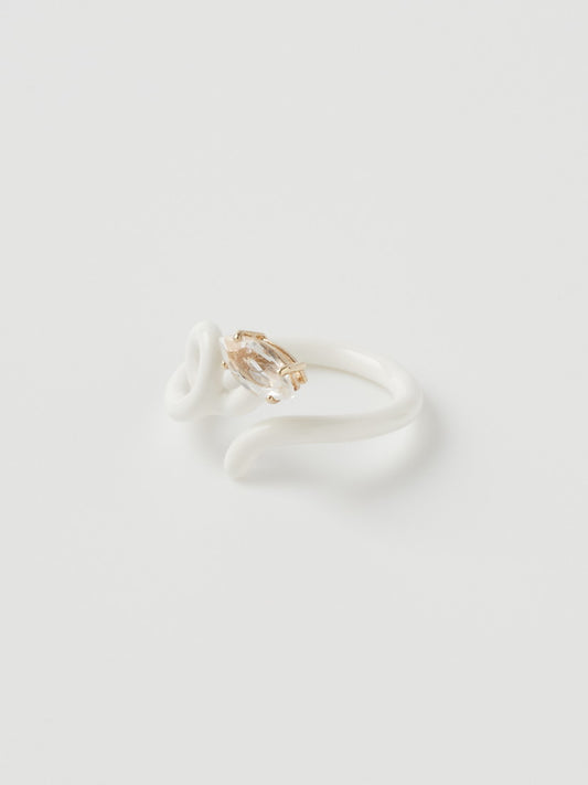 リング BABY VINE TENDRIL RING IN WHITE