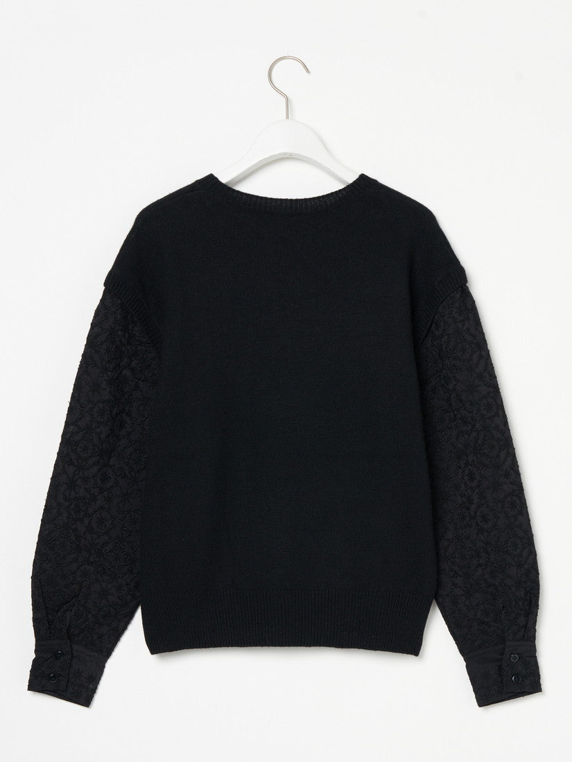 Knit Pullover with Embroidery Fabric セーター