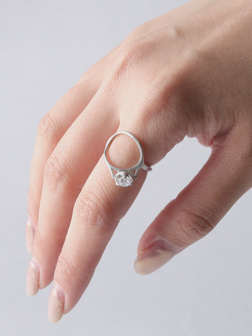 ring motif リング (cubic zirconia / silver)