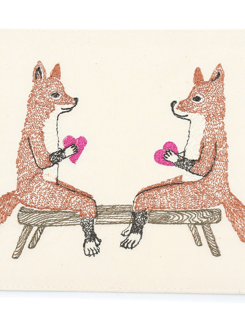 Love｜刺繍カード Fox Valentines