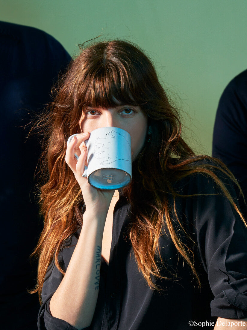 Lou Doillon 『DRAWINGS』 – H.P.FRANCE公式サイト