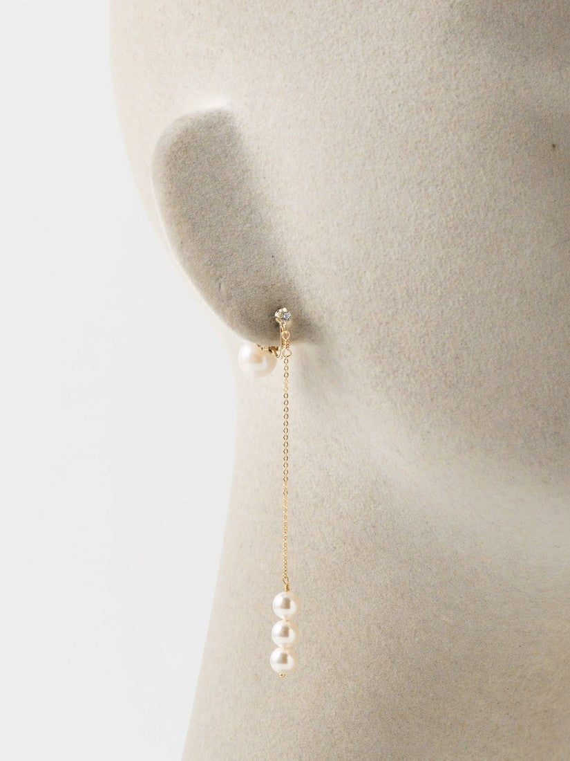 3 pearls chain earring medium（片耳用） – H.P.FRANCE公式サイト