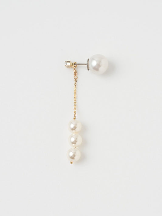 3 pearls chain ピアス (short)（片耳用）